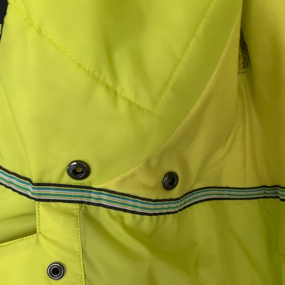 Burton Snowboard/Ski Coat - Picture 2 of 8